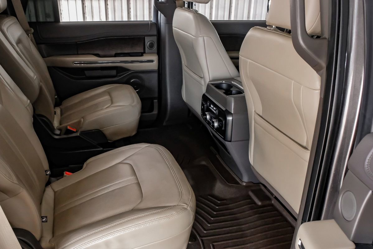 Used 2018 Ford Expedition Limited AWD/4WD image 35