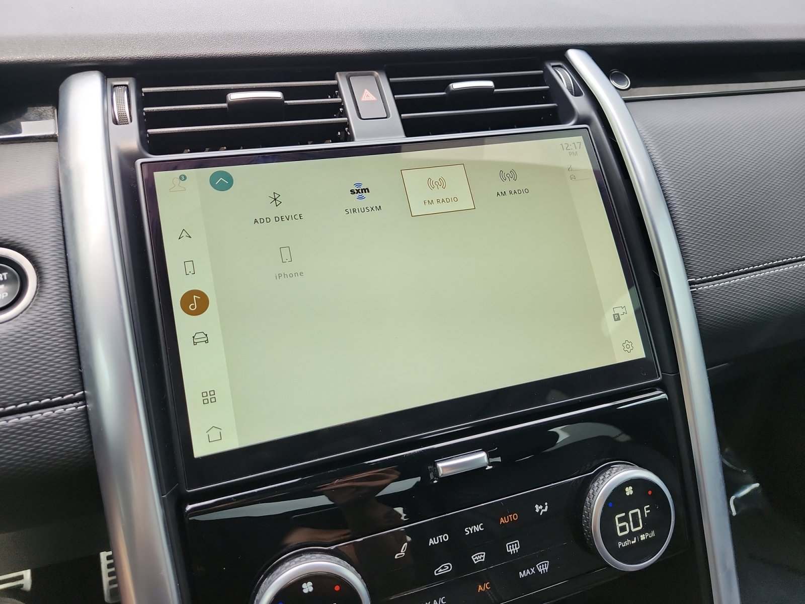 Used 2023 Land Rover Discovery S R-Dynamic AWD/4WD image 25