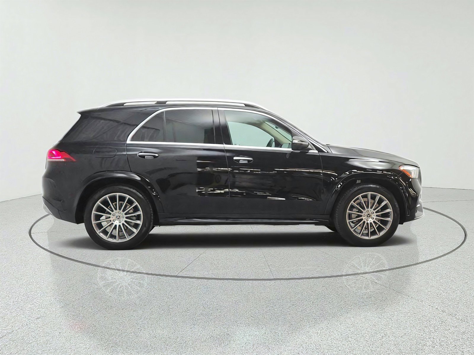 Certified 2023 Mercedes-Benz GLE 350 image 4