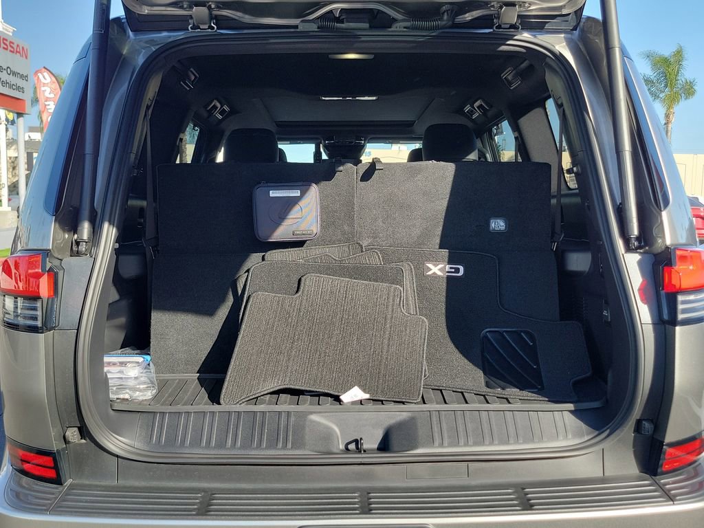 Used 2024 Lexus GX 550 w/ Accessory Package (31) image 26