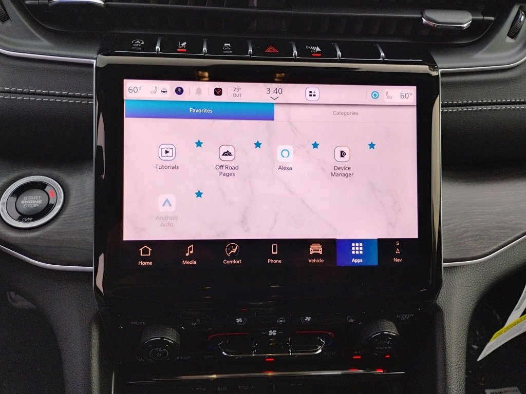 New 2025 Jeep Grand Cherokee Limited w/ Luxury Tech Group II image 31