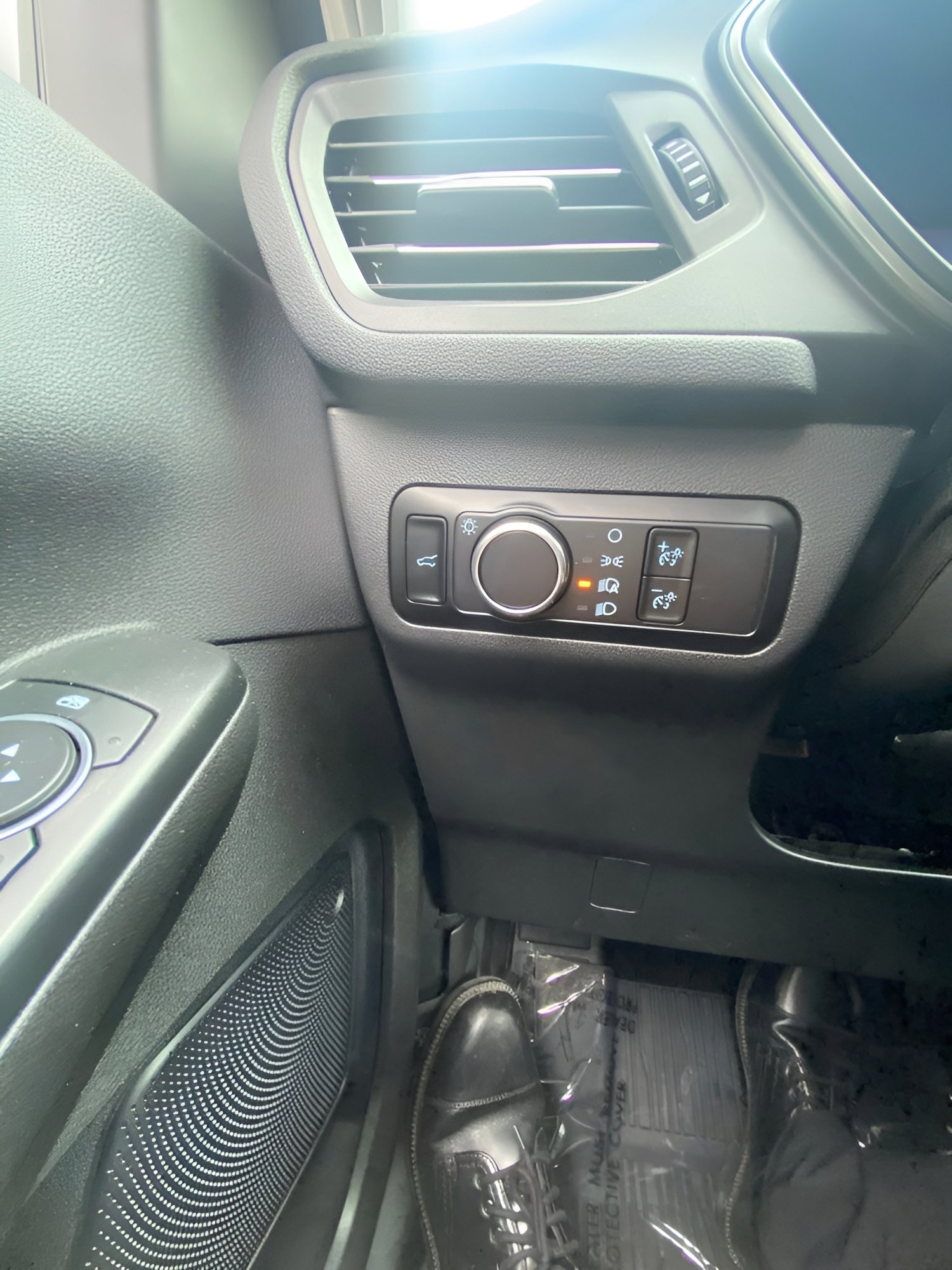 Certified 2023 Ford Escape Active w/ Tech Pack #1 AWD/4WD image 16