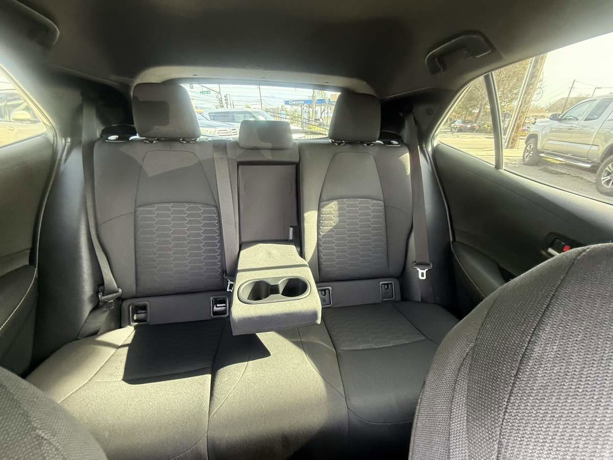 Used 2020 Toyota Corolla SE w/ Carpet Mat Package image 34