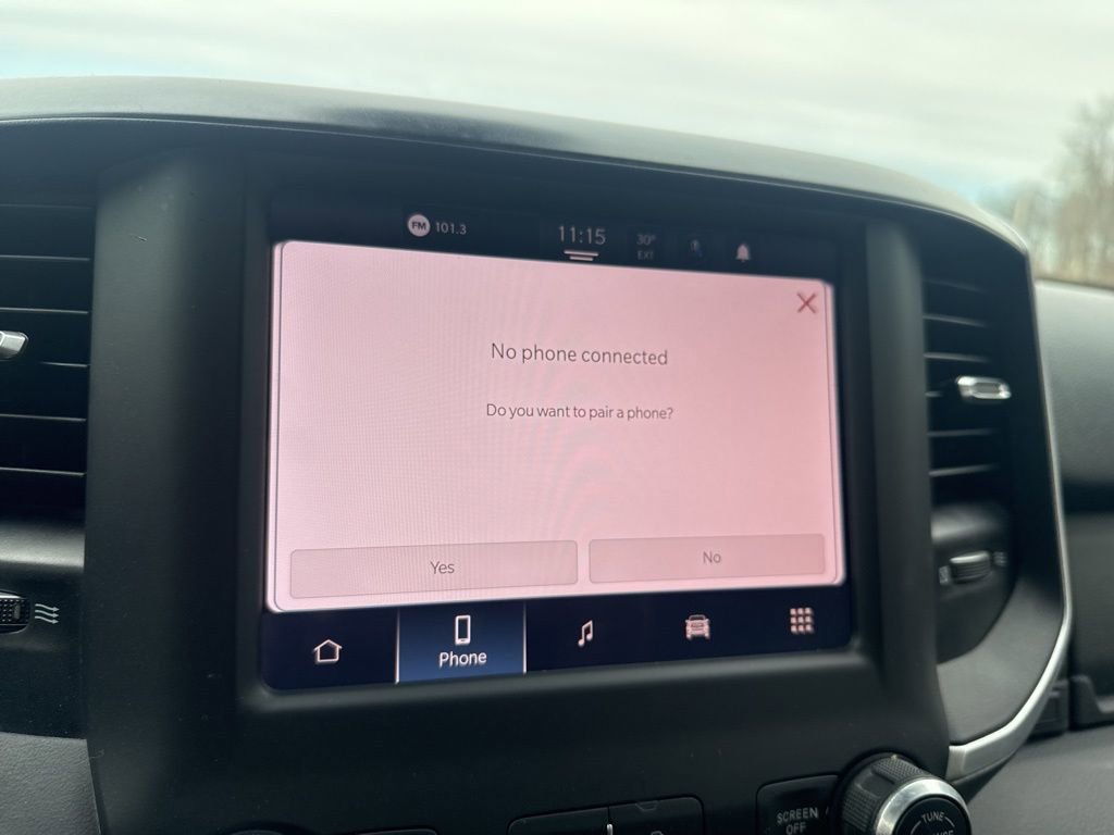 Used 2024 RAM 3500 Big Horn image 25