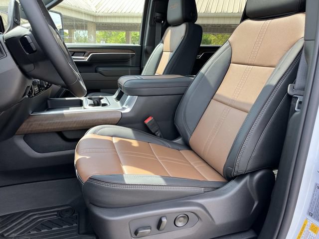 New 2026 Chevrolet Silverado 2500 High Country w/ High Country Premium Package AWD/4WD image 25