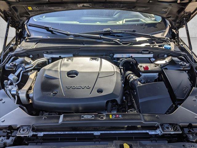 Used 2021 Volvo S60 T5 Inscription image 25