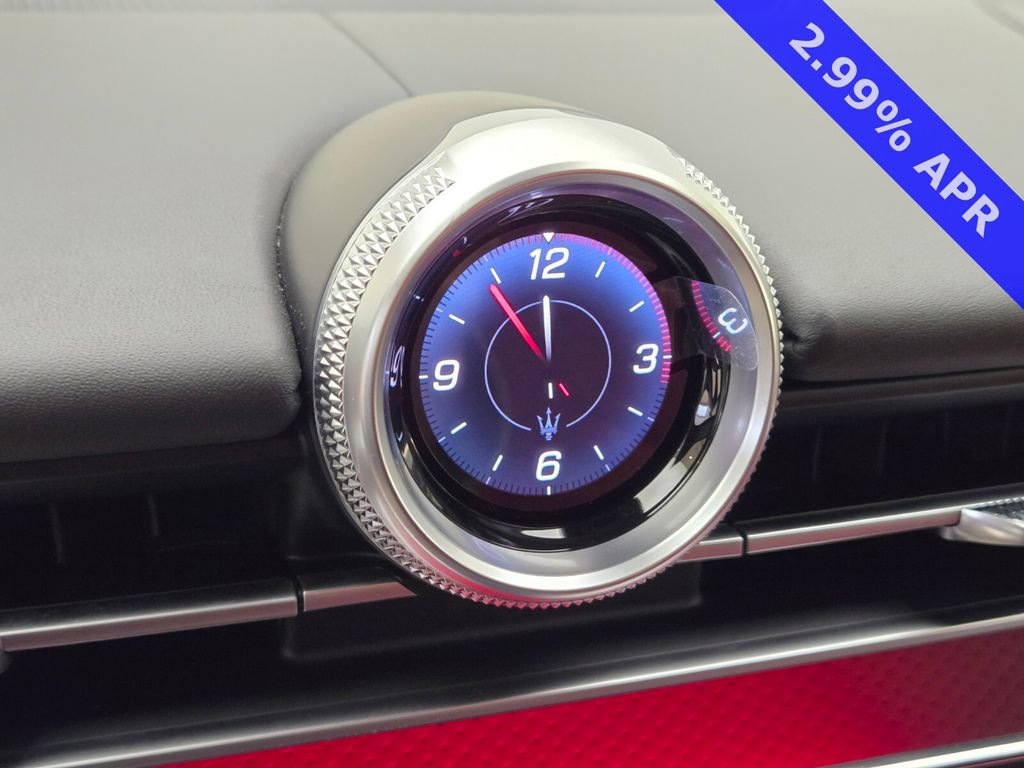 New 2025 Maserati Grecale Modena image 38