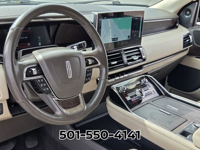 Used 2024 Lincoln Navigator Premiere image 8