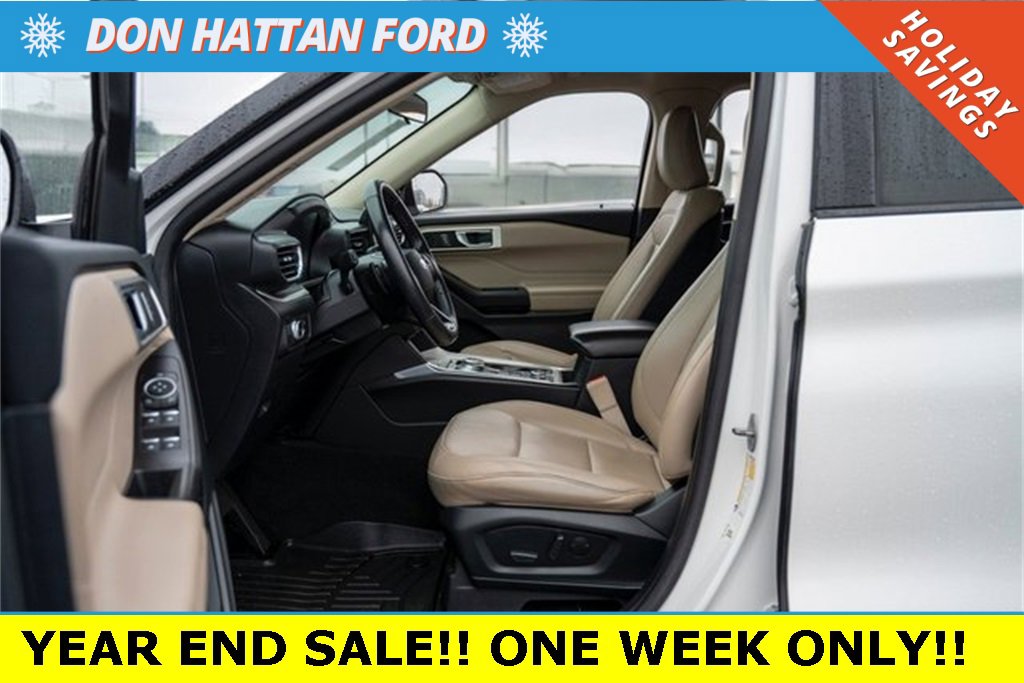 Used 2020 Ford Explorer XLT w/ Equipment Group 202A image 5