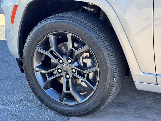 Used 2024 Jeep Grand Cherokee Limited 4xe image 59
