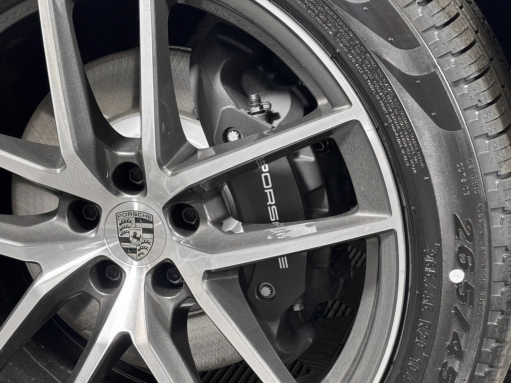 Certified 2026 Porsche Macan AWD/4WD image 40