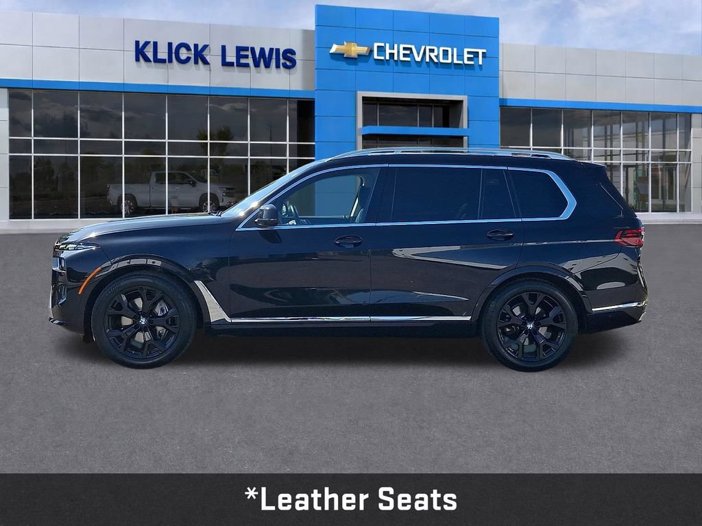 Used 2023 BMW X7 xDrive40i w/ Climate Comfort Package AWD/4WD image 4