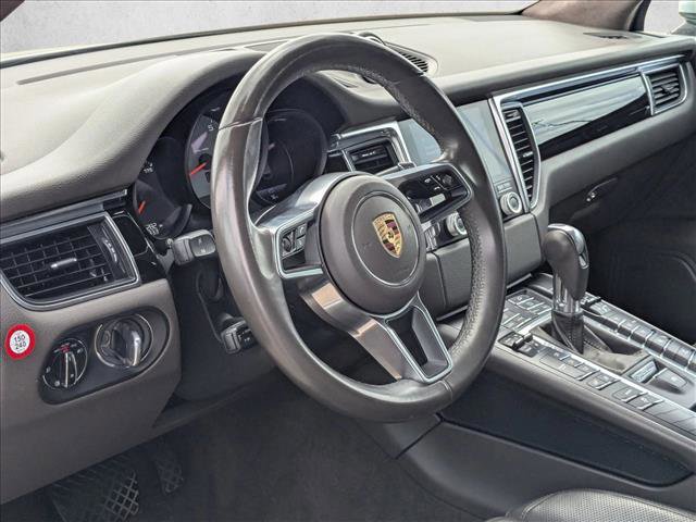 Used 2017 Porsche Macan S image 9