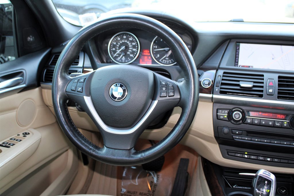 Used 2012 BMW X5 xDrive35d image 13