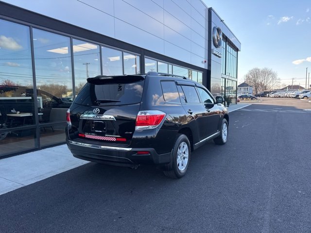 Used 2013 Toyota Highlander SE image 3