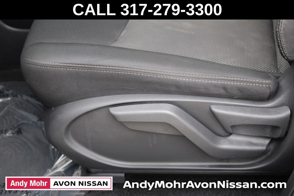 Used 2019 Nissan Pathfinder S FWD image 15