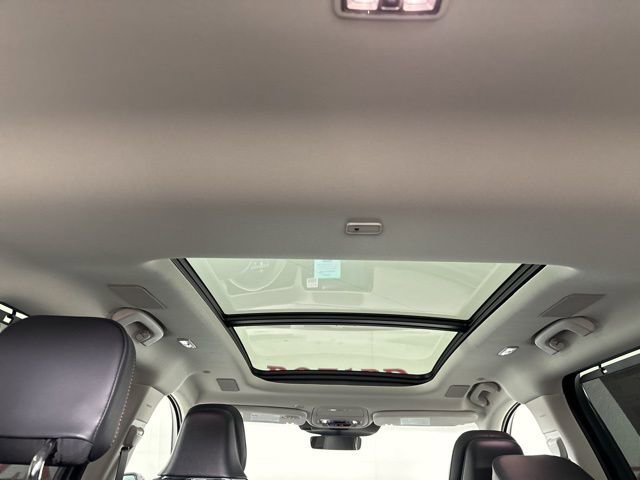 New 2025 Lincoln Aviator Reserve w/ Luxury Package image 29