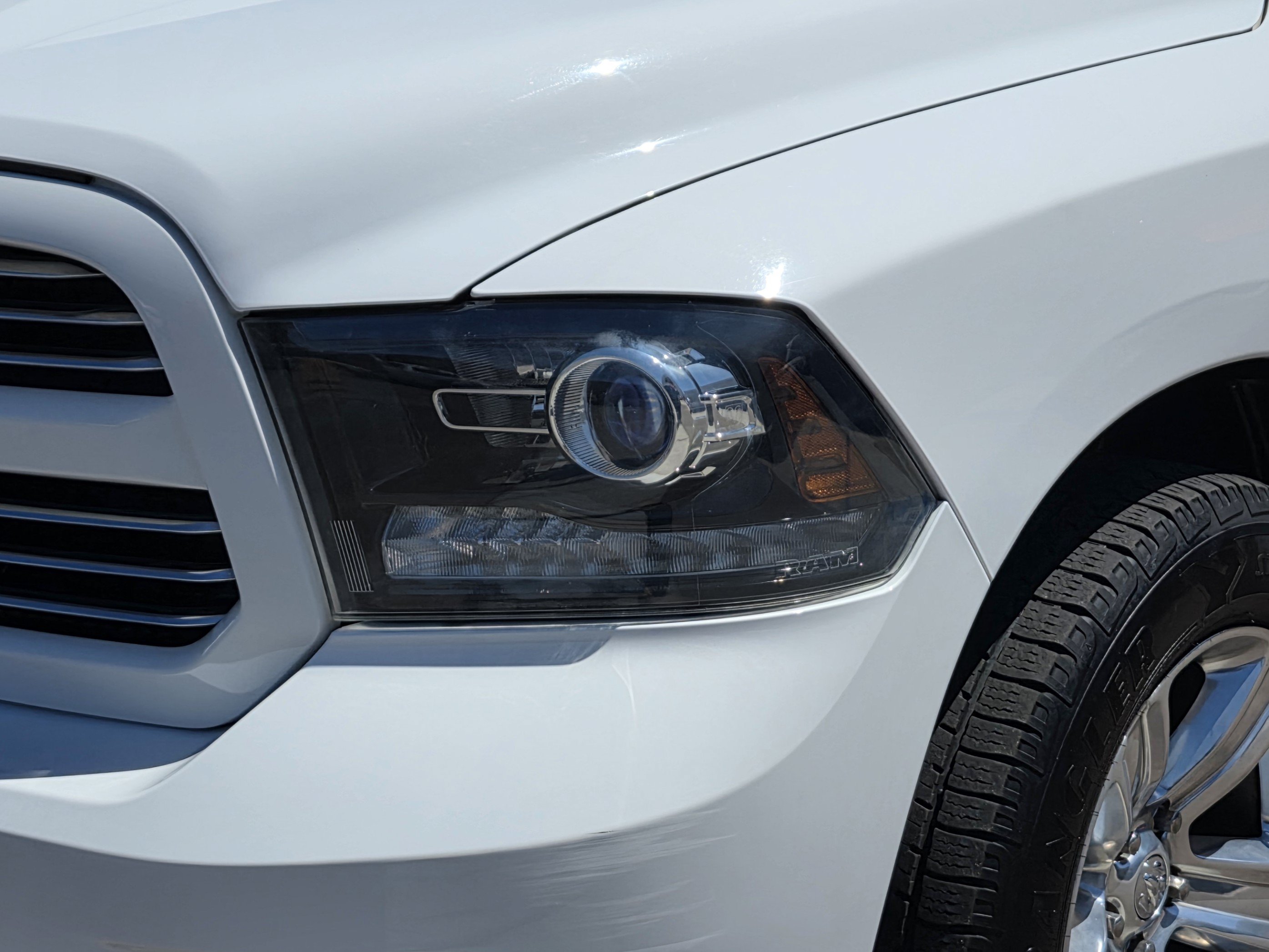 Used 2017 RAM 1500 Sport w/ Premium Sound Group RWD image 8