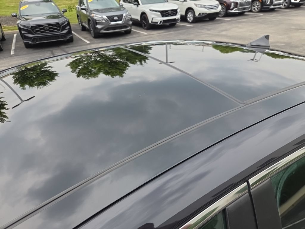 Certified 2023 Hyundai Sonata Limited FWD image 19