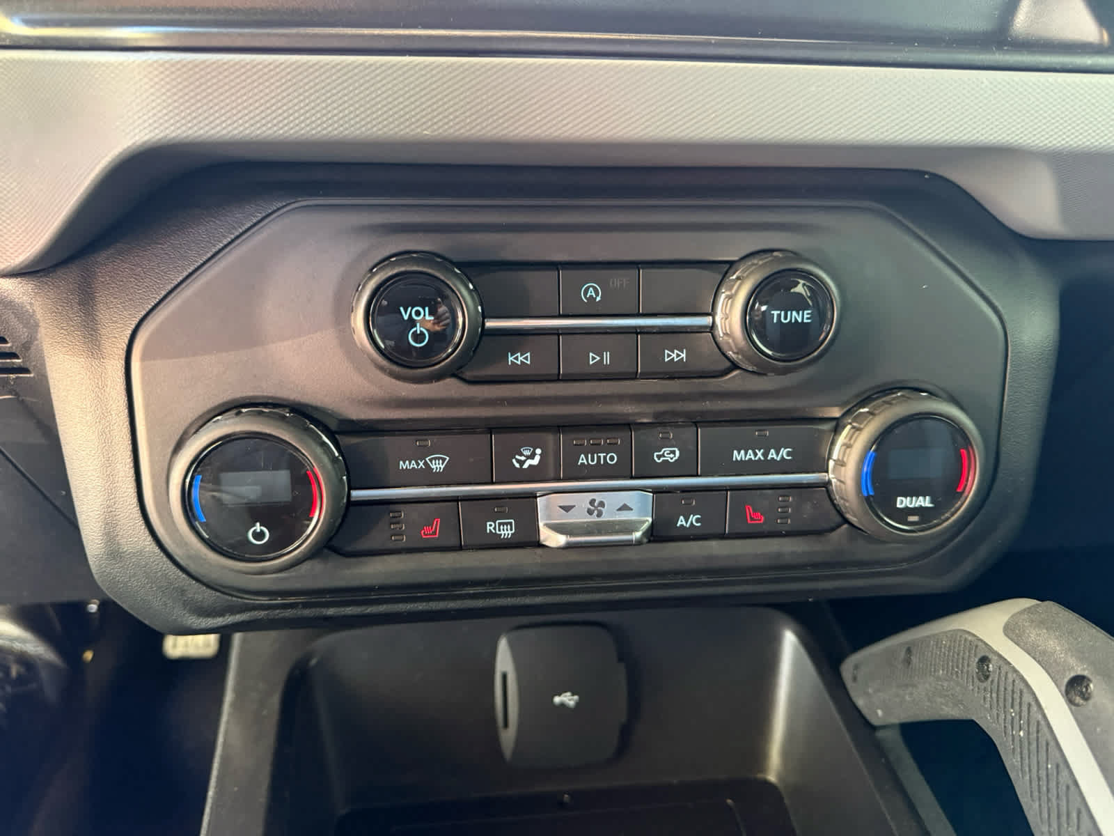 Used 2021 Ford Bronco Big Bend AWD/4WD image 16
