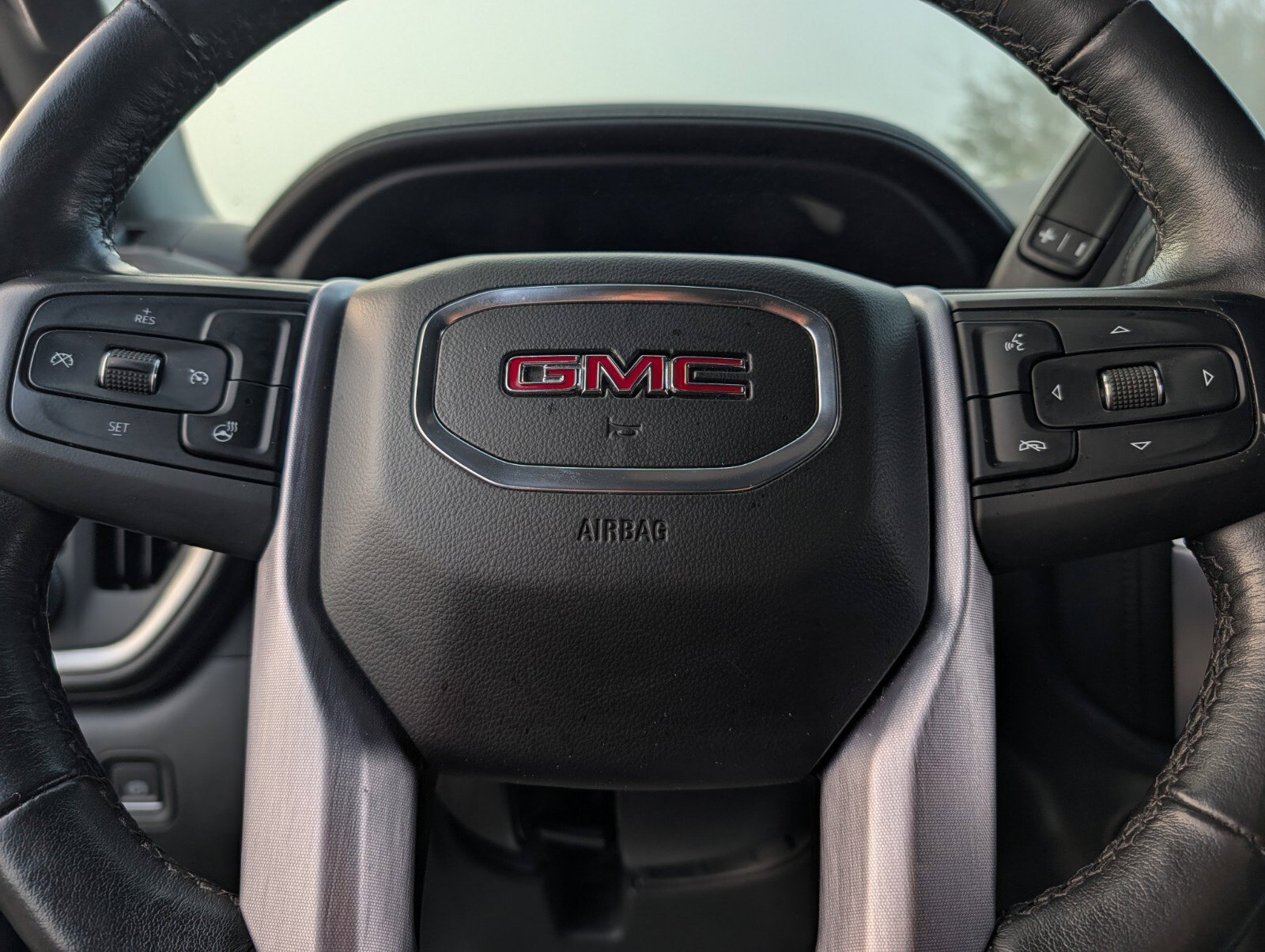 Used 2020 GMC Sierra 1500 Elevation AWD/4WD image 29