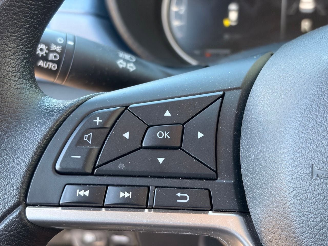 Certified 2025 Nissan Versa SV w/ Trunk Package FWD image 26