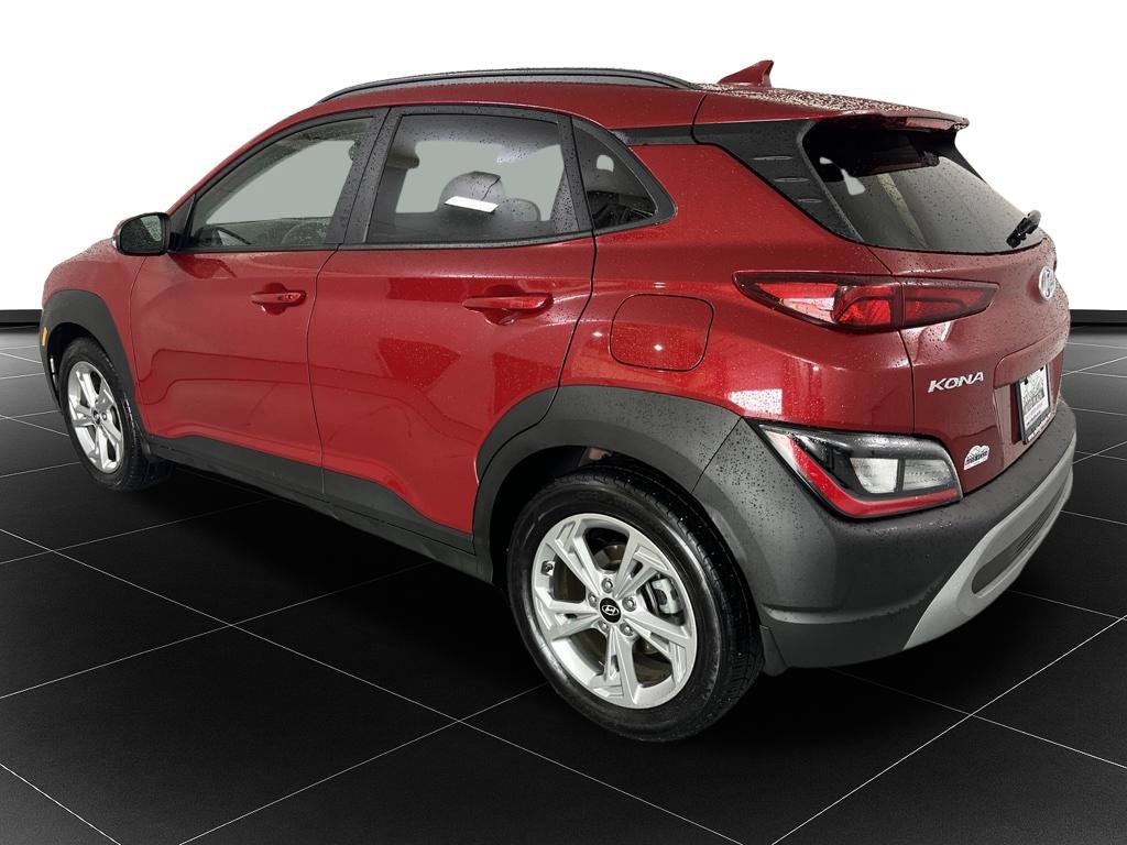 Used 2022 Hyundai Kona SEL w/ Cargo Package FWD image 3