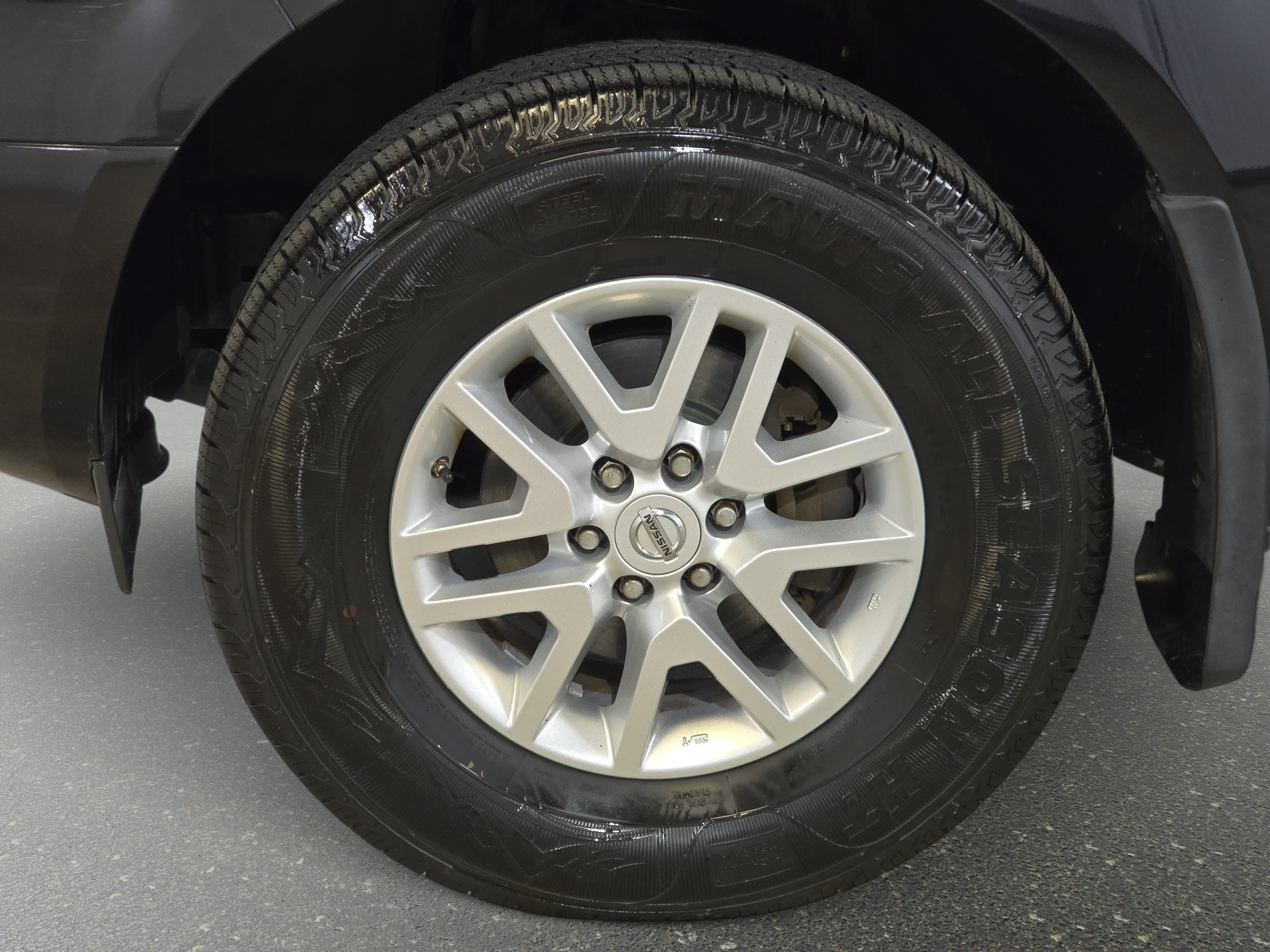 Used 2018 Nissan Frontier SV AWD/4WD image 30