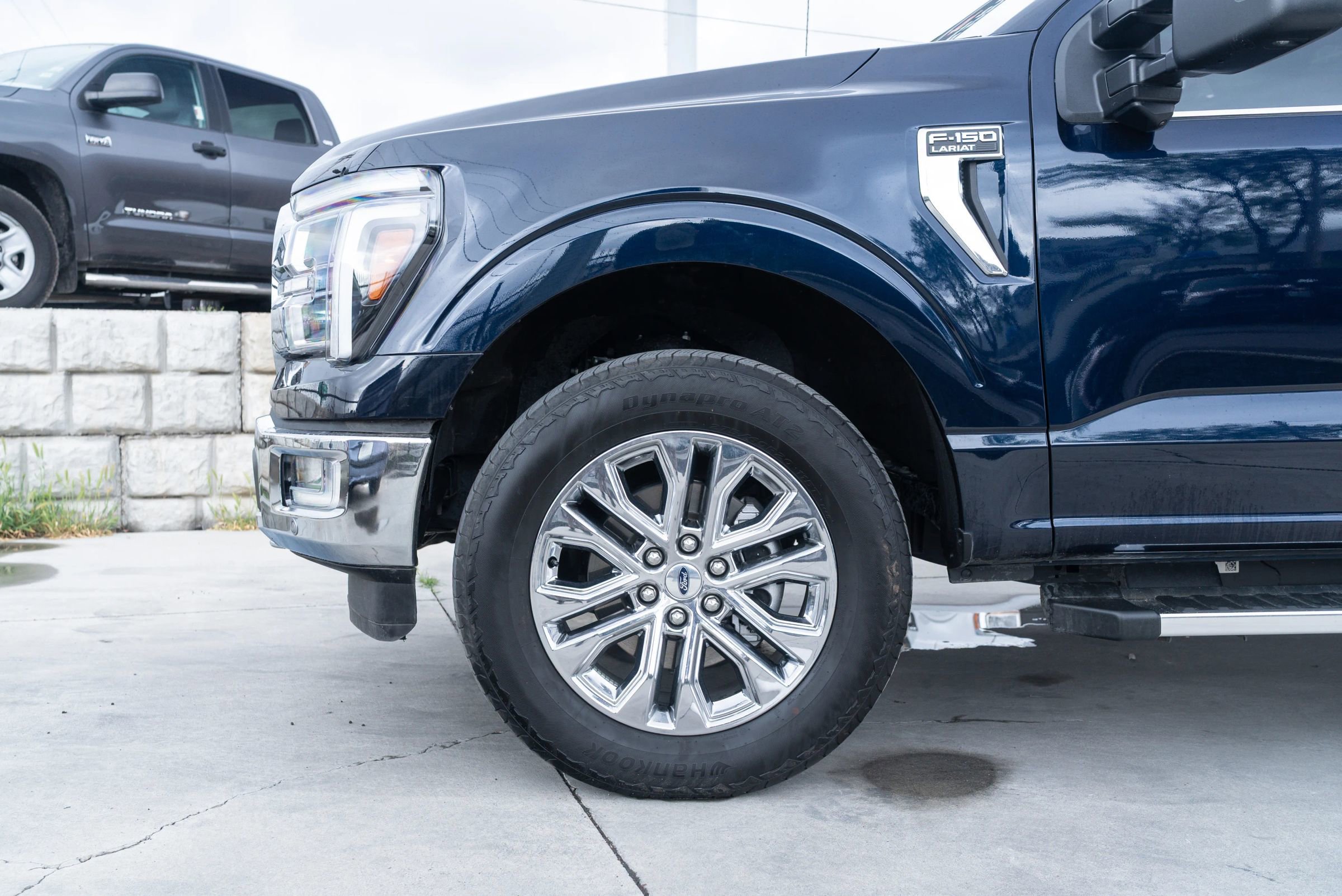 Used 2024 Ford F150 Lariat w/ Bed Utility Package image 4