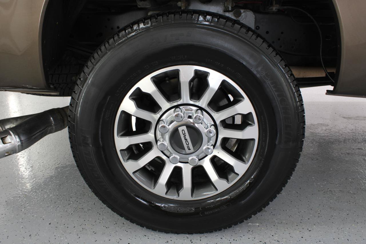 Used 2015 Ford F250 Lariat w/ Chrome Package AWD/4WD image 72