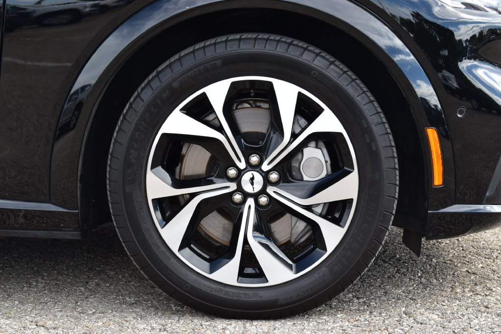 Certified 2023 Ford Mustang Mach-E Premium AWD/4WD image 6