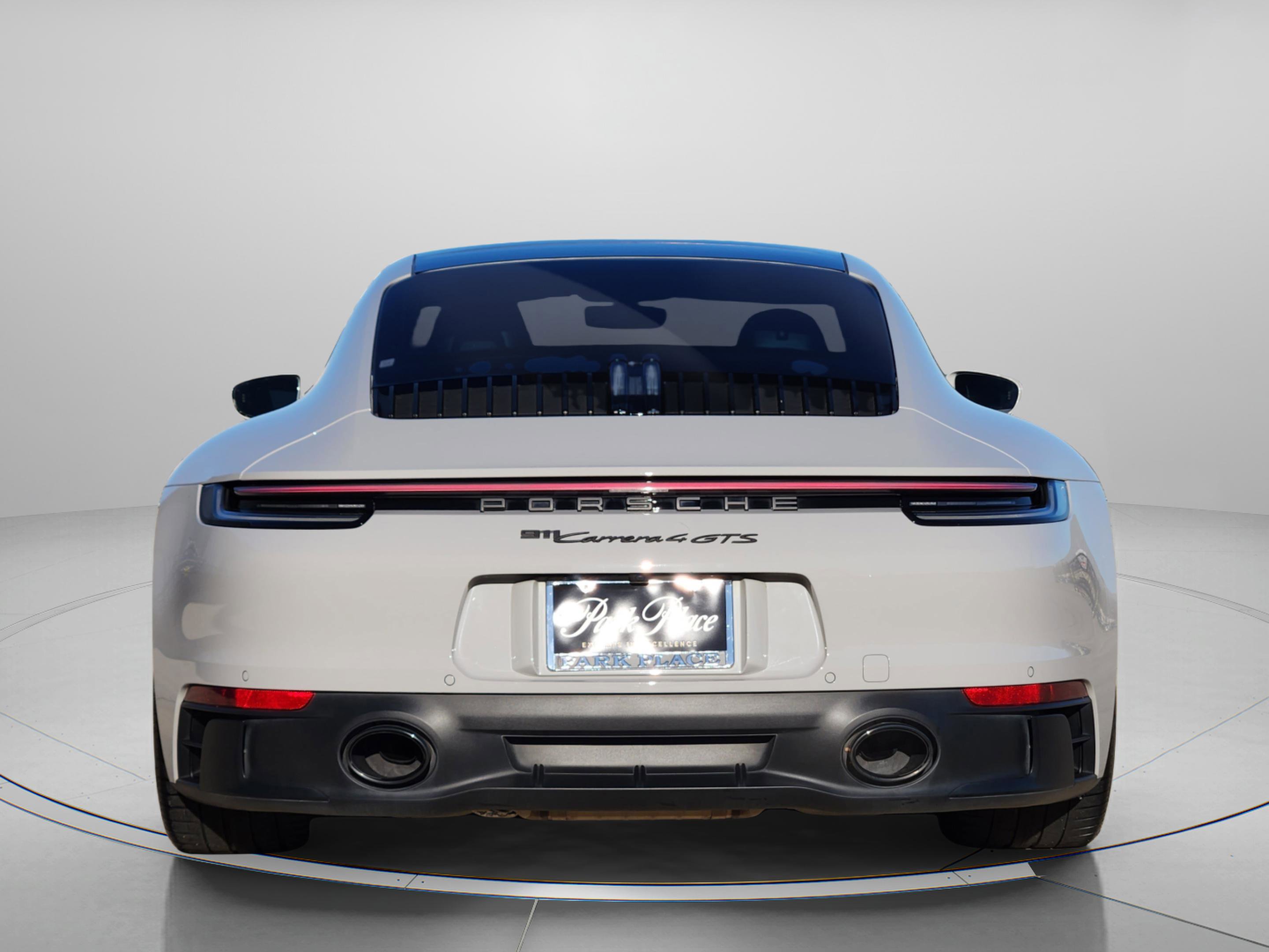 Used 2022 Porsche 911 Carrera 4 GTS image 4