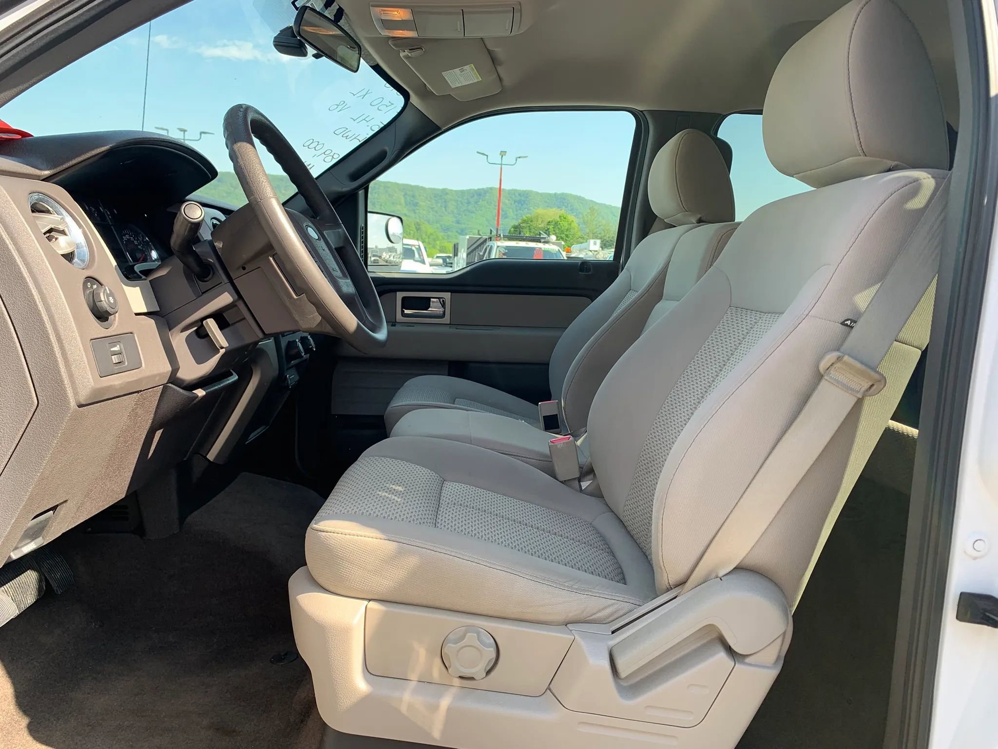 Used 2010 Ford F150 XL AWD/4WD image 9