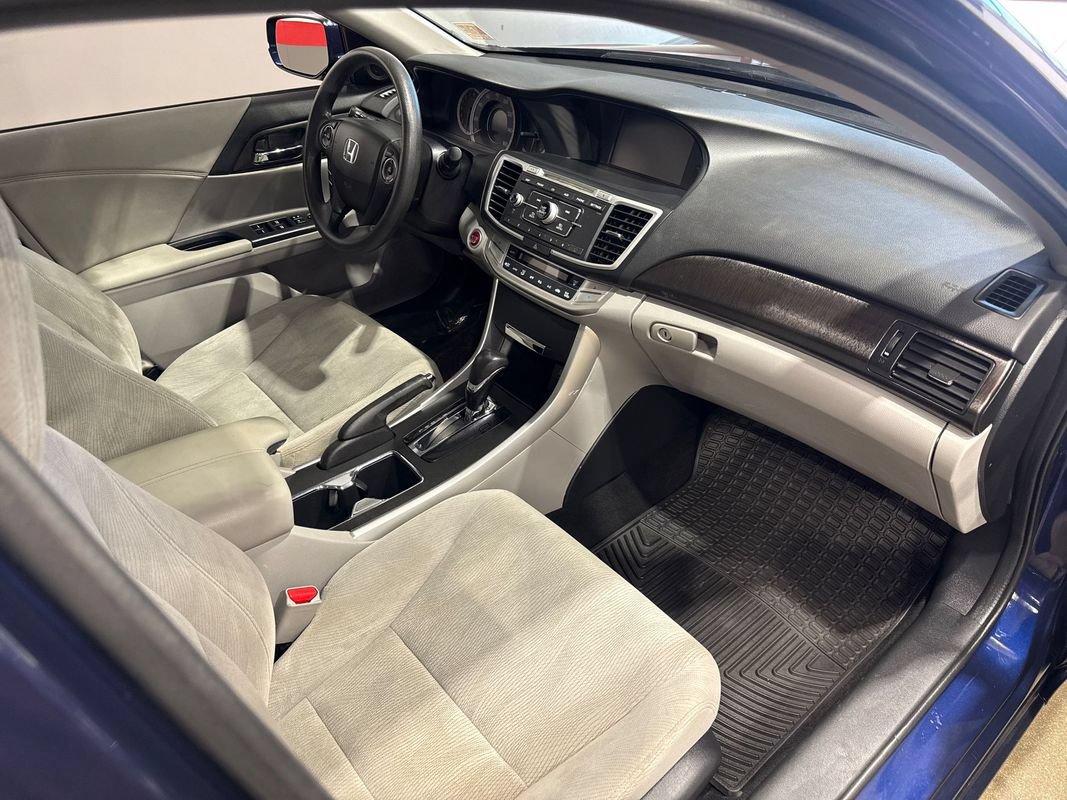 Used 2014 Honda Accord EX image 76