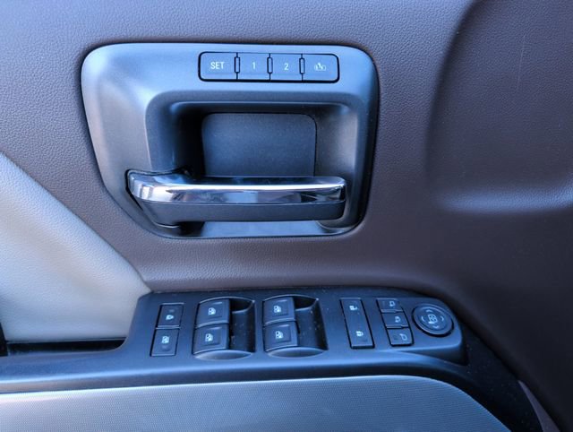 Used 2019 Chevrolet Silverado 2500 LTZ w/ Duramax Plus Package AWD/4WD image 19