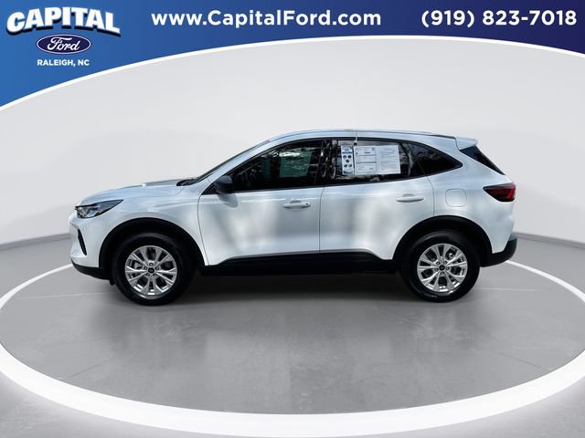 Certified 2025 Ford Escape Active w/ Cold Weather Package AWD/4WD image 5
