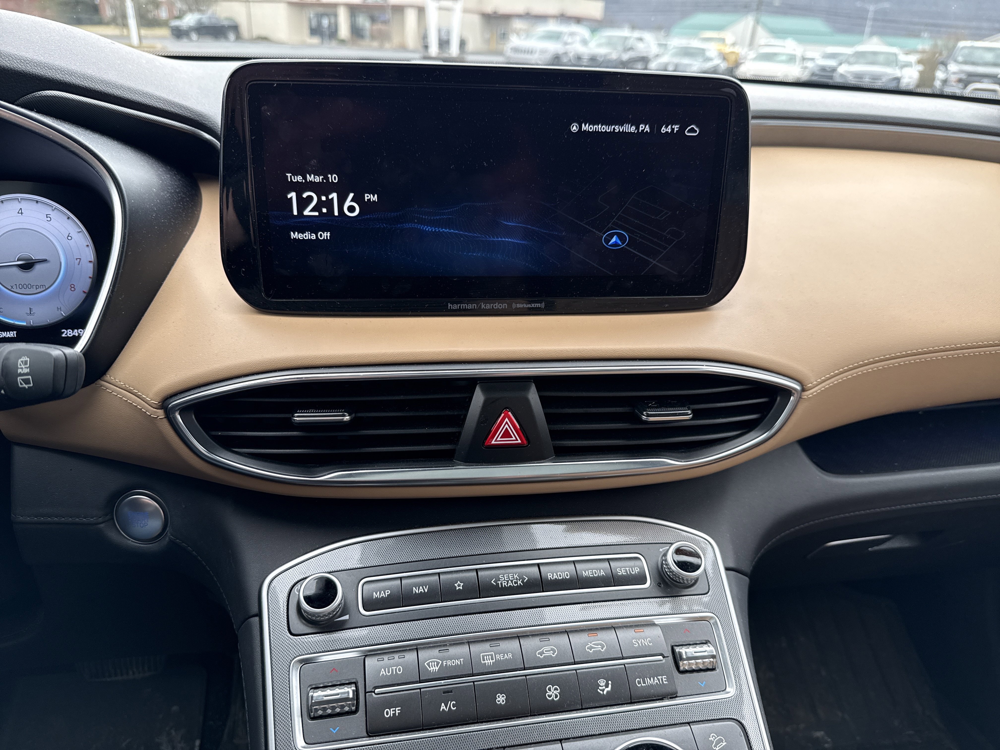 Used 2023 Hyundai Santa Fe Calligraphy image 24
