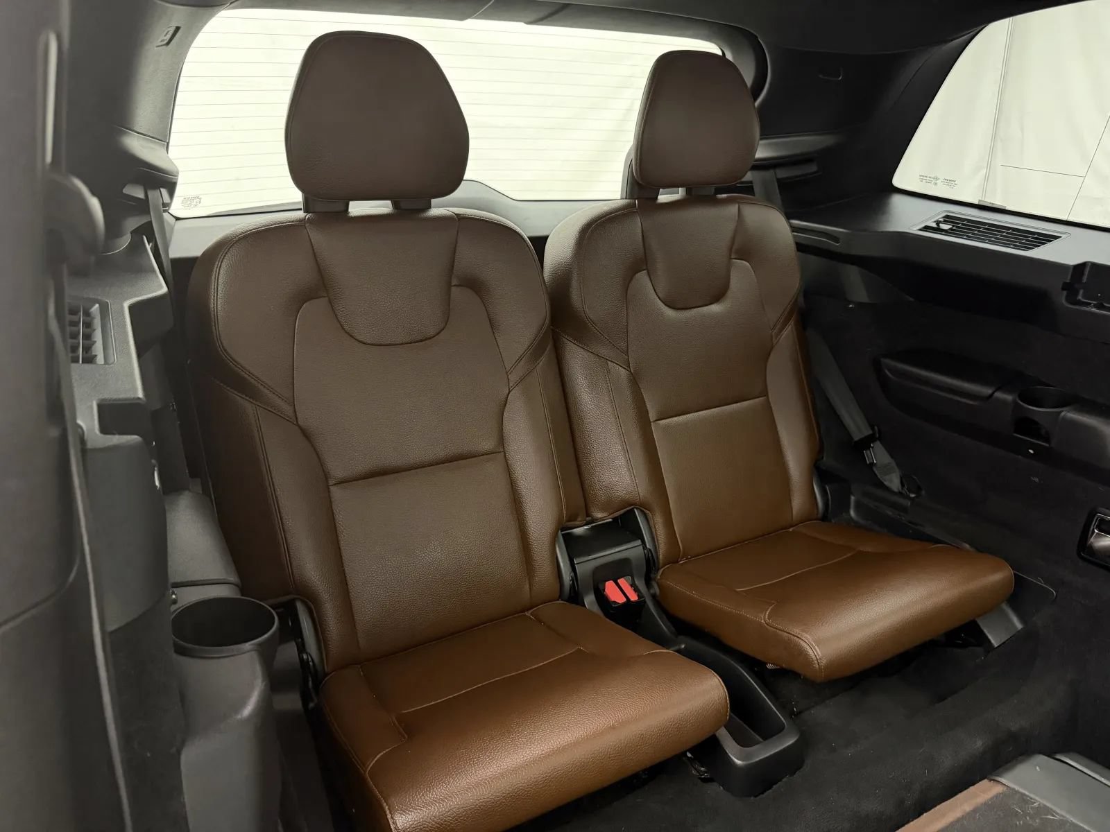 Used 2019 Volvo XC90 T6 Momentum w/ Protection Package Premier AWD/4WD image 36