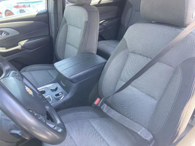 Used 2023 Chevrolet Traverse LT AWD/4WD image 14
