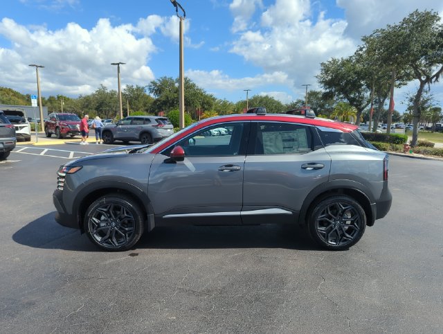 New 2026 Nissan Kicks SR w/ Cold Weather Package FWD image 11