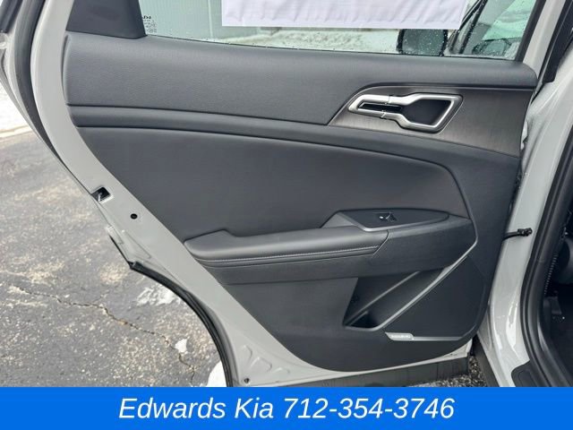 New 2026 Kia Sportage X-Line w/ X-Line Technology Package image 12