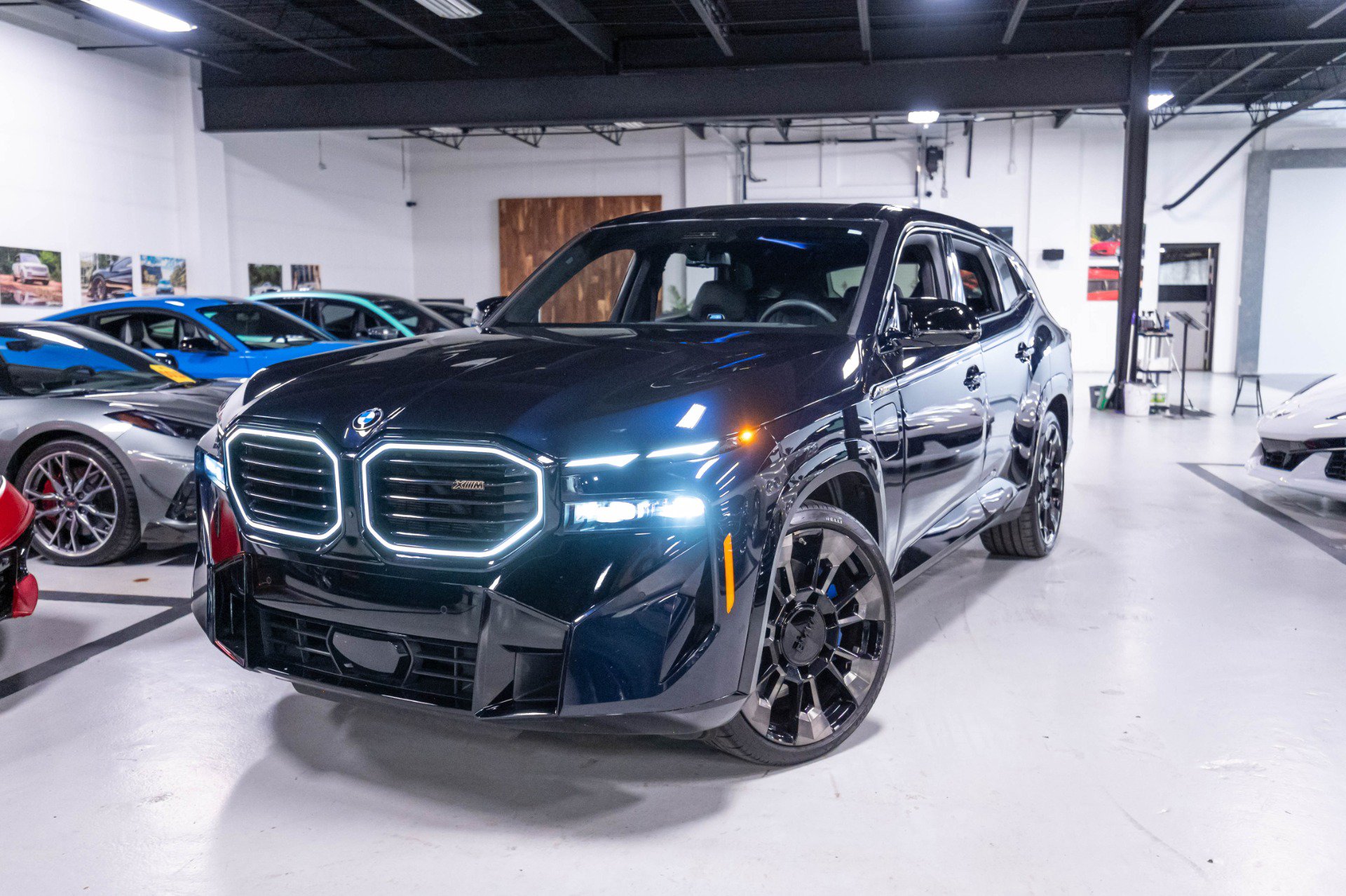 Used 2023 BMW XM AWD/4WD image 58