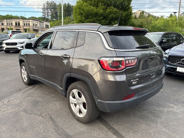 Used 2018 Jeep Compass Latitude w/ Popular Equipment Group AWD/4WD image 6