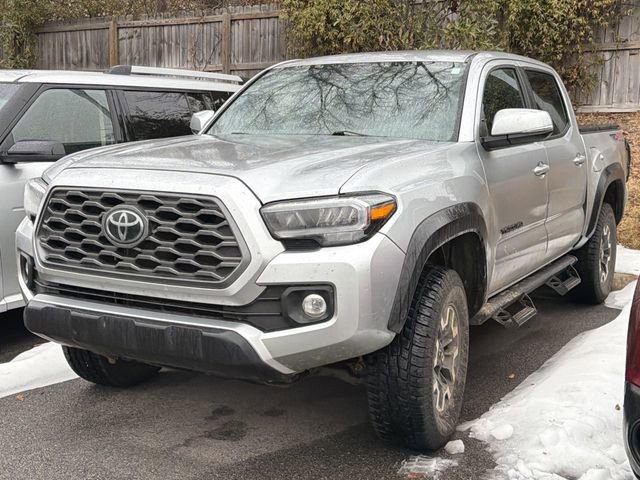 Used 2023 Toyota Tacoma SR image 2
