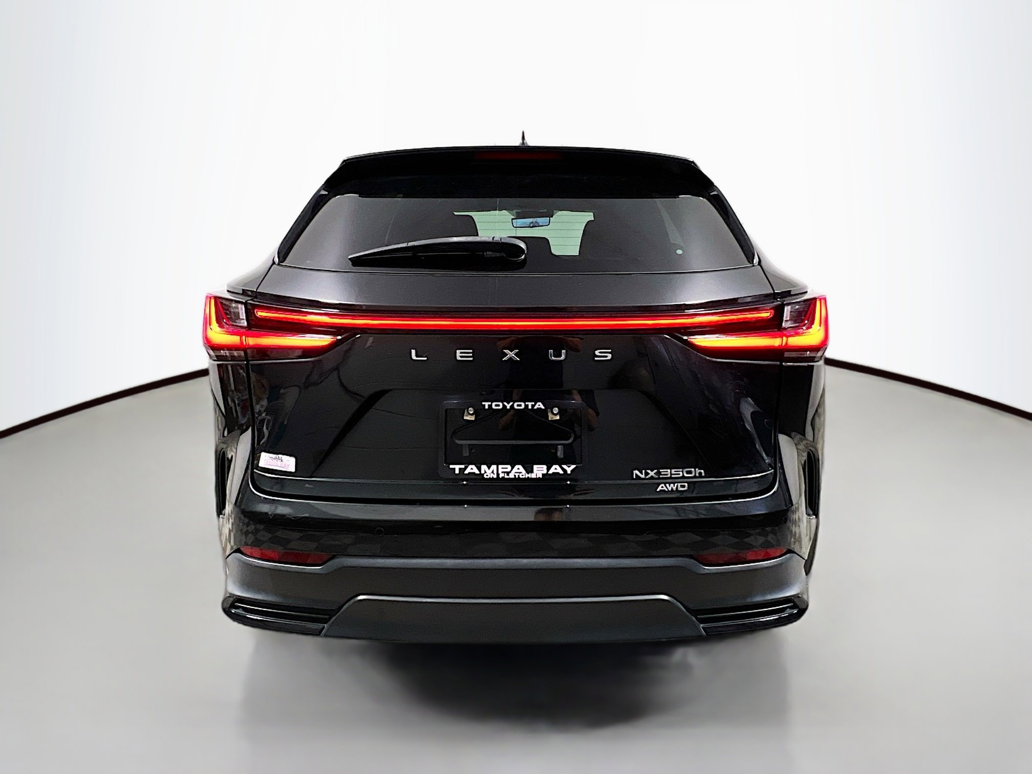 Used 2023 Lexus NX 350h AWD image 6