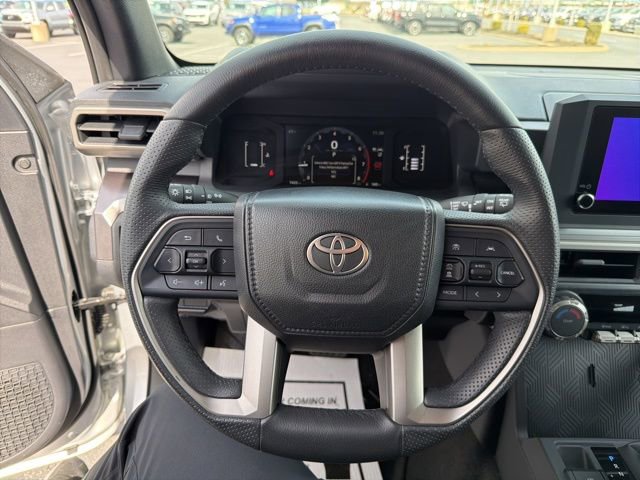 Used 2025 Toyota 4Runner SR5 RWD image 20