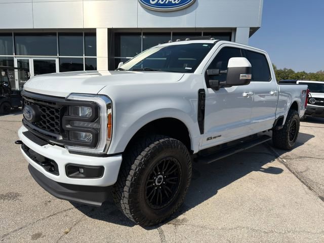 Used 2023 Ford F350 Lariat w/ Sport Appearance Package image 3