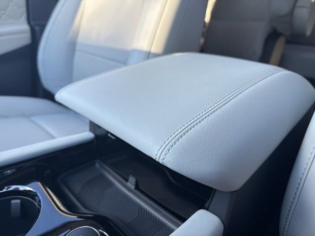 New 2026 Ford Explorer Platinum w/ LUX Leather Package image 20