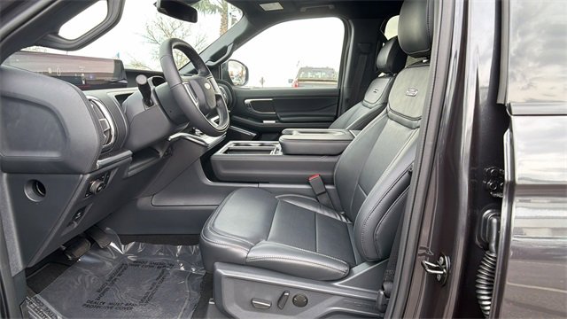 New 2025 Ford Expedition Platinum w/ Stealth Performance Package image 9