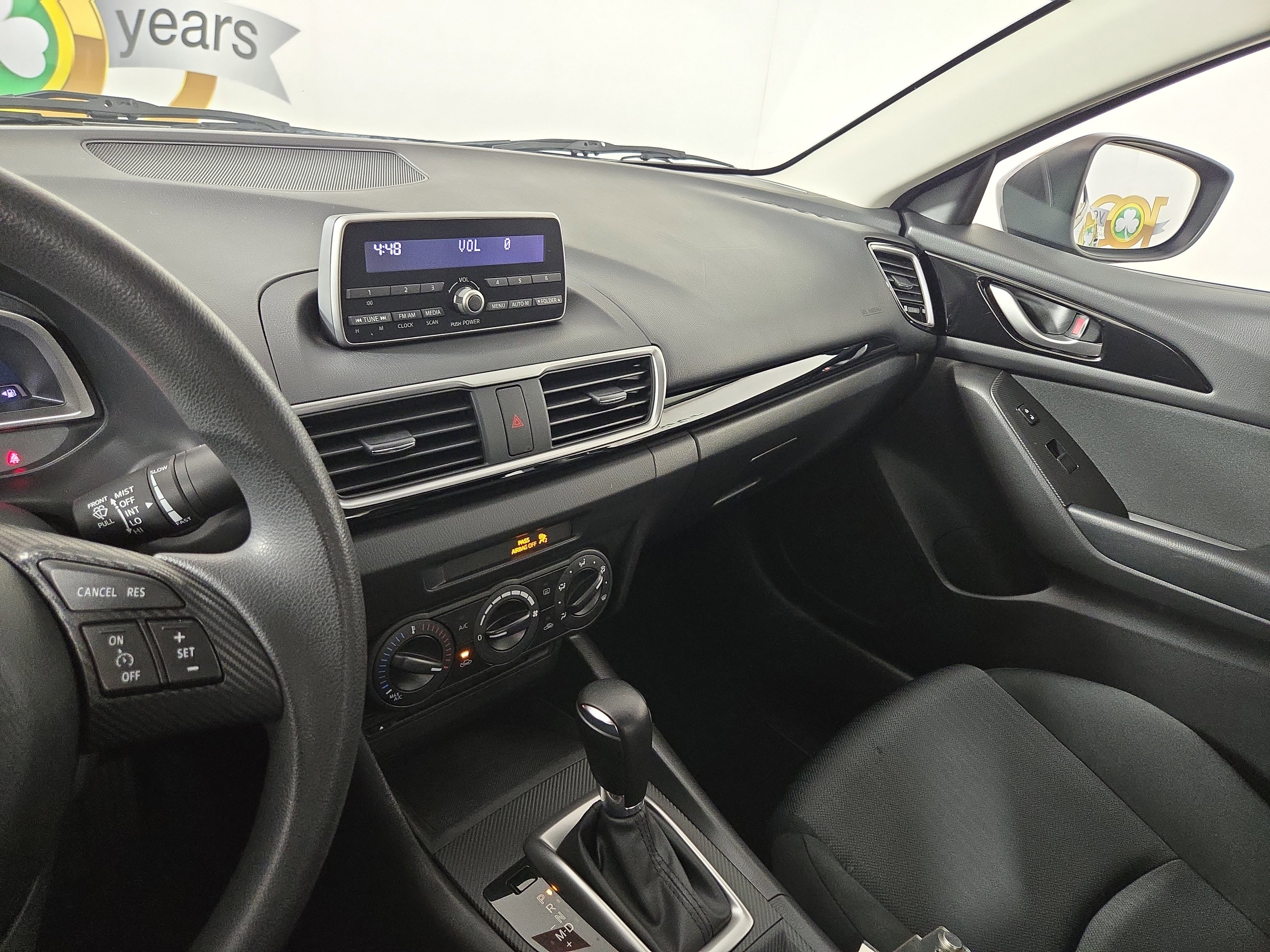 Used 2014 MAZDA MAZDA3 i Sport image 22